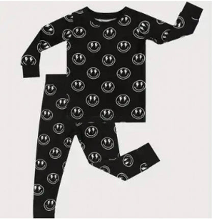 Happy face Two-pieces pajama set