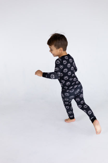 Happy face Two-pieces pajama set